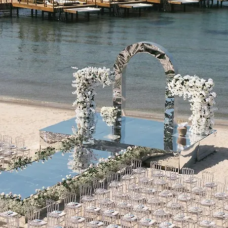 ホテル The Bodrum Edition 5*